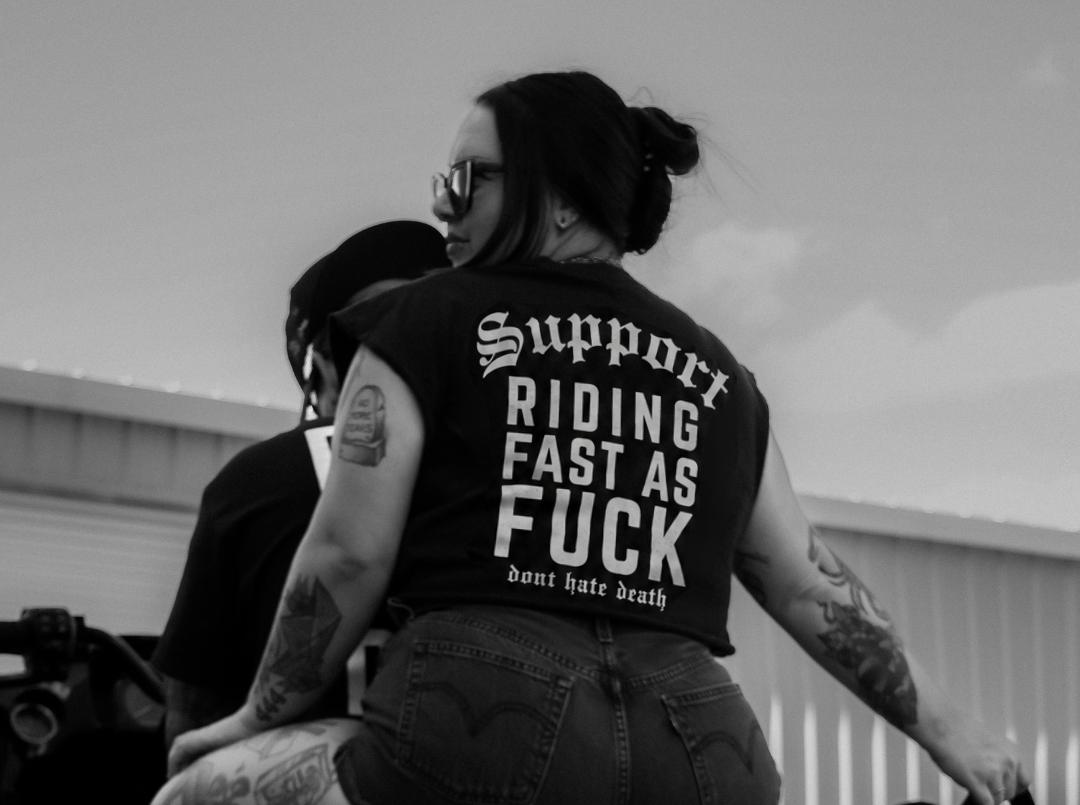 SUPPORT tee