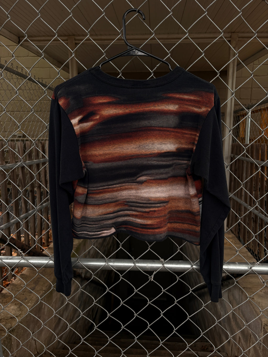 CROPPED LS