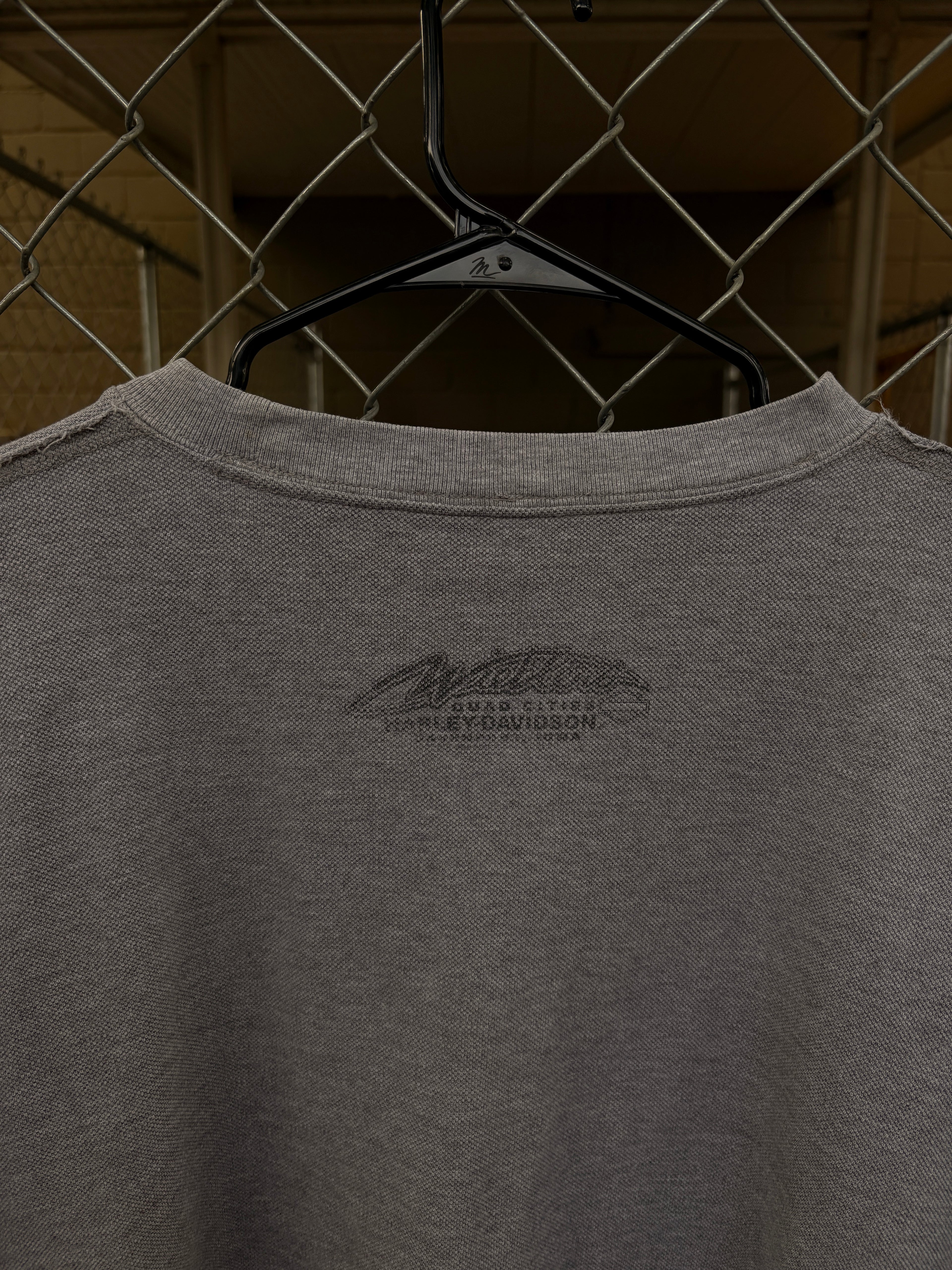 2006 CREWNECK